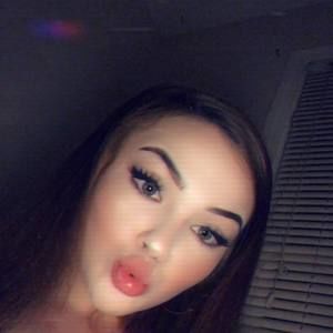 Meet your Posher, Jade